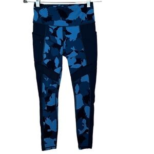 Athleta Womens XS Blue High Rise All in Camo 7/8 Tights Pockets